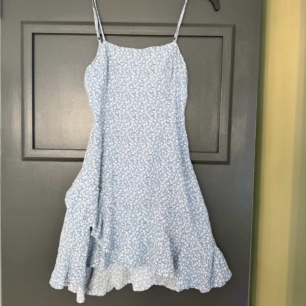 Princess Polly GrasbyFloral Blue Spaghetti Strap Dress size 6 - Picture 3 of 5